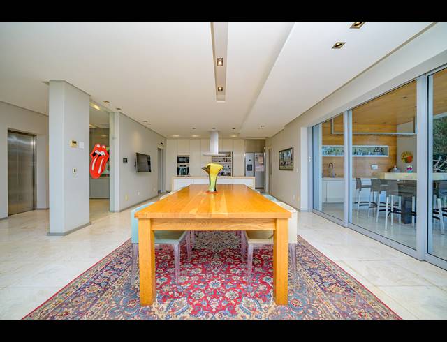 6 BEDROOM FREEHOLD FOR SALE IN BALLITO CENTRAL
